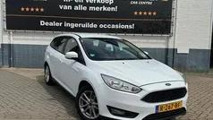 Wit Gebruikt 2017 Ford Focus Trend Stationwagen | € 6.999 (Super prijs)
