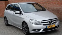 Grijs Gebruikt 2012 Mercedes B200 Ambition MPV | € 14.500 (Eerlijke prijs)