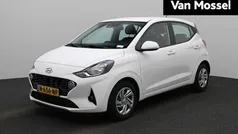 Wit Gebruikt 2021 Hyundai i10 Comfort Hatchback | € 16.945 (Eerlijke prijs)