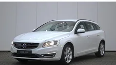 Gebruikt 2016 Volvo V60 Momentum Stationwagen | € 16.950 (Eerlijke prijs)