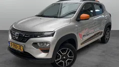 Grijs Gebruikt 2022 Dacia Spring Comfort Plus Hatchback | € 10.934 (Eerlijke prijs)