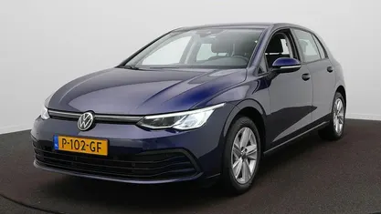 Gebruikt 2022 VW Golf VIII Life Hatchback | € 22.795 (Goede deal)
