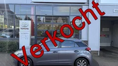 Grijs Gebruikt 2018 Hyundai i20 Comfort Hatchback | € 10.995 (Eerlijke prijs)