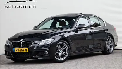 Zwart Gebruikt 2016 BMW 330 Executive Sedan | € 18.900 (Eerlijke prijs)