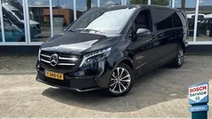Zwart Gebruikt 2023 Mercedes V250 Avantgarde Edition MPV | € 51.945 (Eerlijke prijs)