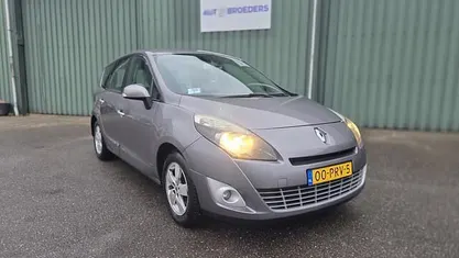 Occasion 2011 Renault Grand Scénic III Dynamique MPV | € 2.299 (Goede deal)
