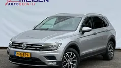 Grijs, metallic lak Gebruikt 2017 VW Tiguan Comfortline SUV | € 25.980 (Eerlijke prijs)
