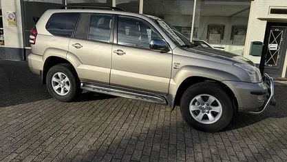 Occasion Toyota Land Cruiser Executive 165 PK (121 kW) 2004 Beige Van