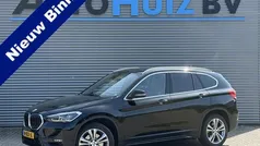 Zwart Gebruikt 2020 BMW X1 Executive SUV | € 31.990 (Eerlijke prijs)