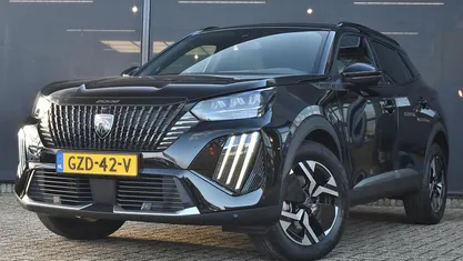 Zwart Occasion 2025 Peugeot 2008 GTi SUV | € 30.895 (Eerlijke prijs)