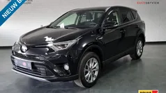 Zwart Gebruikt 2018 Toyota RAV4 Hybrid Style SUV | € 28.450 (Eerlijke prijs)