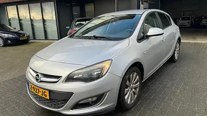 Occasion Opel Astra Cosmo 180 PK (132 kW) 2013 Hatchback