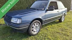 Peugeot 309