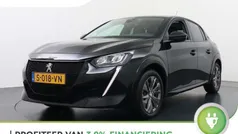 Zwart Gebruikt 2023 Peugeot e-208 Allure Hatchback | € 21.700 (Eerlijke prijs)