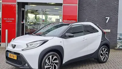 Overig Gebruikt 2025 Toyota Aygo X Pulse SUV | € 20.400 (Eerlijke prijs)