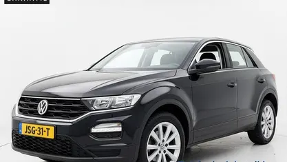 Zwart Occasion 2020 VW T-Roc Business SUV | € 21.945 (Super prijs)