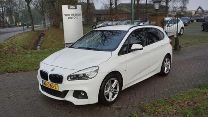 Wit Gebruikt 2017 BMW 218 Executive Stationwagen | € 13.950 (Eerlijke prijs)