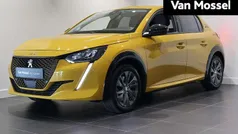 Geel Gebruikt 2022 Peugeot e-208 Allure Hatchback | € 17.440 (Goede deal)