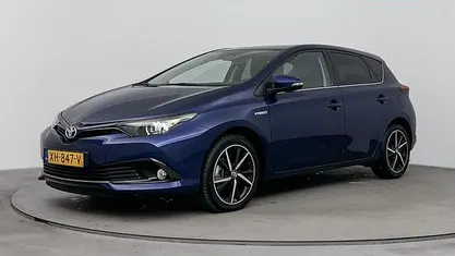 Blauw Gebruikt 2019 Toyota Auris Hatchback | € 20.445 (Eerlijke prijs)