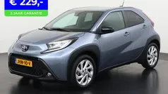 Gebruikt 2024 Toyota Aygo Play Hatchback | € 18.395 (Eerlijke prijs)