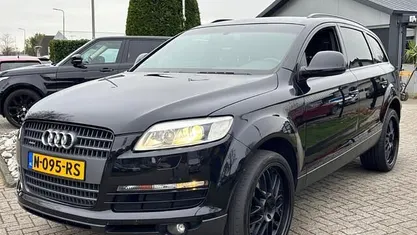 Zwart Gebruikt 2006 Audi Q7 SUV | € 9.950 (Eerlijke prijs)