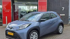Grijs Gebruikt 2024 Toyota Aygo Play Hatchback | € 18.400 (Eerlijke prijs)