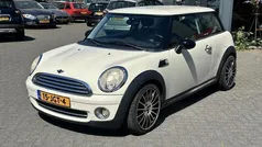 Wit Gebruikt 2009 Mini ONE Pepper Hatchback | € 4.950 (Eerlijke prijs)