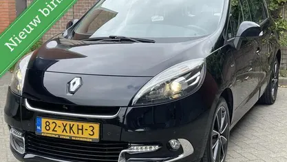 Zwart Gebruikt 2012 Renault Scénic III Bose Edition MPV | € 4.750 (Goede deal)