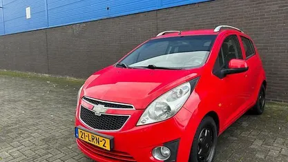 Gebruikt 2010 Chevrolet Spark LT Hatchback | € 1.998 (Eerlijke prijs)