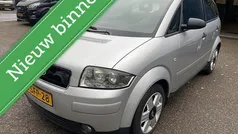 Grijs Gebruikt 2003 Audi A2 Proline Hatchback | € 1.895 (Eerlijke prijs)