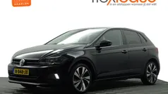 Zwart metallic Gebruikt 2019 VW Polo Highline Hatchback | € 17.900 (Eerlijke prijs)