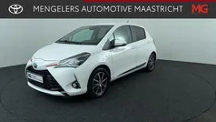 Wit Gebruikt 2018 Toyota Yaris Design Hatchback | € 15.950 (Eerlijke prijs)