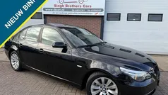 Zwart Gebruikt 2009 BMW 525 Sedan | € 7.399 (Eerlijke prijs)