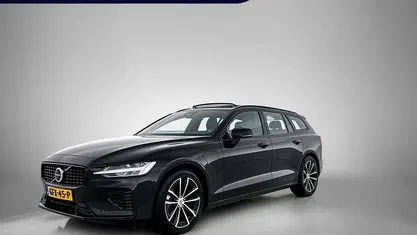 Zwart Gebruikt 2024 Volvo V60 Plus Stationwagen | € 42.800 (Eerlijke prijs)