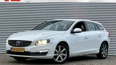 Gebruikt 2018 Volvo V60 Stationwagen | € 15.900 (Eerlijke prijs)