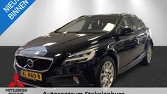Zwart Gebruikt 2019 Volvo V40 CC Stationwagen | € 20.040 (Eerlijke prijs)