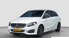 Wit Gebruikt 2018 Mercedes B180 AMG MPV | € 20.395 (Goede deal)