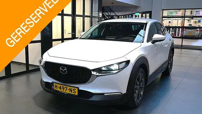 Wit Gebruikt 2020 Mazda CX-30 Luxury SUV | € 23.950 (Eerlijke prijs)