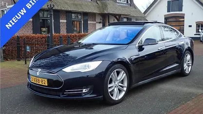 Occasion 2014 Tesla Model S Hatchback | € 12.900 (Goede deal)