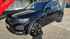 Suv Gebruikt 2021 VW T-Roc Business SUV | € 26.450 (Eerlijke prijs)
