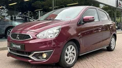 Wine red p Gebruikt 2019 Mitsubishi Space Star Hatchback | € 10.400 (Eerlijke prijs)