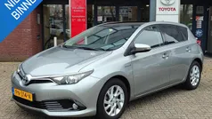 Grijs Gebruikt 2017 Toyota Auris Hybrid Trend Hatchback | € 15.489 (Eerlijke prijs)