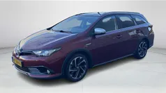 Gebruikt 2018 Toyota Auris Hybrid Stationwagen | € 12.900 (Goede deal)