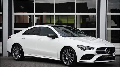 Occasion 2020 Mercedes CLA200 AMG line Sedan | € 34.875 (Eerlijke prijs)