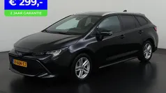Zwart Gebruikt 2022 Toyota Corolla Active Stationwagen | € 23.945 (Eerlijke prijs)