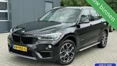 Zwart, metallic lak Gebruikt 2016 BMW X1 Executive SUV | € 16.450 (Goede deal)
