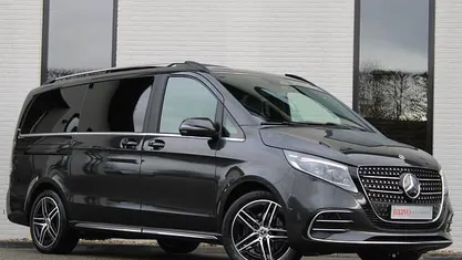Grijs (metallic) Occasion 2025 Mercedes V300 Exclusive MPV | € 92.950 (Goede deal)