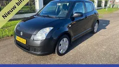 Zwart Gebruikt 2005 Suzuki Swift GLS Hatchback | € 2.299 (Eerlijke prijs)