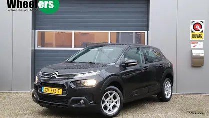 Zwart Gebruikt 2019 Citroën C4 Feel SUV | € 8.995 (Goede deal)