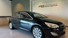 Gebruikt 2012 Opel Astra Cosmo Hatchback | € 6.250 (Eerlijke prijs)